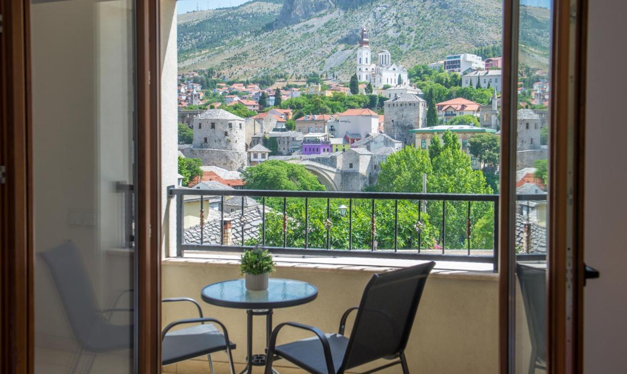 Apartment Light De Luxe - With Old Bridge View Μόσταρ Εξωτερικό φωτογραφία