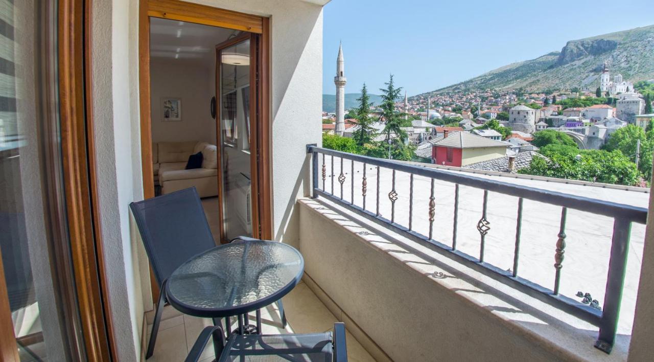 Apartment Light De Luxe - With Old Bridge View Μόσταρ Εξωτερικό φωτογραφία
